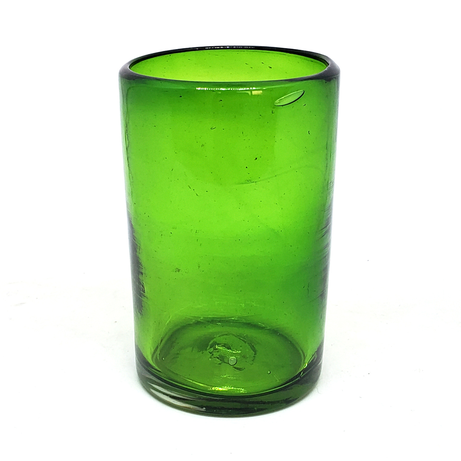 VIDRIO SOPLADO / Juego de 6 vasos grandes color verde esmeralda / Éstos artesanales vasos le darán un toque clásico a su bebida favorita.